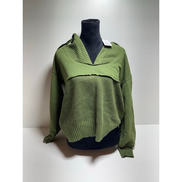 Y2K Women’s Hoodie Pullover Green Knit XS (0-2) V Neck Sage Green New 90’s - Picture 1 of 9